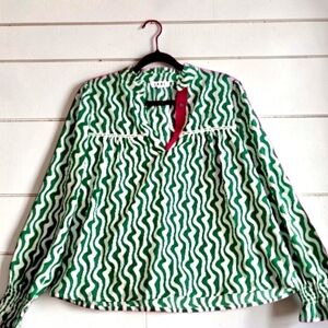 THML Womens Long Sleeve Blouse Green/White Wave Fuschia Accent Medium EUC